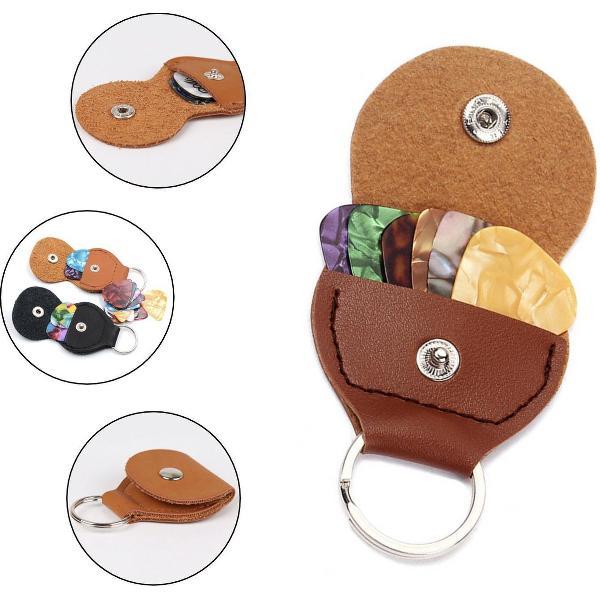 Kwalitatieve Plectrum Sleutelhanger inclusief 3 Plectrums - Bruin Vintage Leren Look - Kwaliteit - Duurzaam - Gitaar - Gitaarplectrums - Muziek - Gadget - Cadeau - Klassieke Akoestische Bas Electrische Gitaar - Plectrum set - Plectrumset - BRUIN