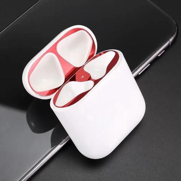 KELERINO. Metalen stofbeschermers voor Airpods 1 - Hou je Airpods schoon - 2 stuks - Rood