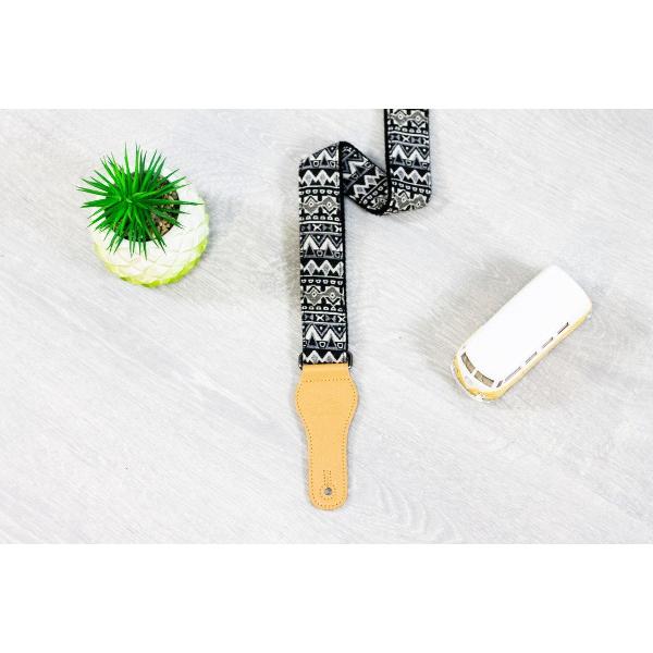 Ortega OCS-450U Ukulele Strap Icelander