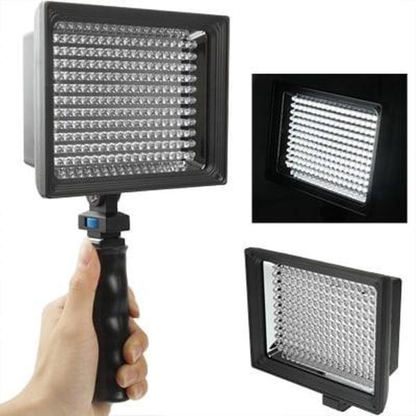 LED-187A 187 LED-videolamp voor camera / videocamera en 7,4 V 4400 mAh Sony NP-F770 li-ionbatterij & met zachte vellen en gele filters (zwart)