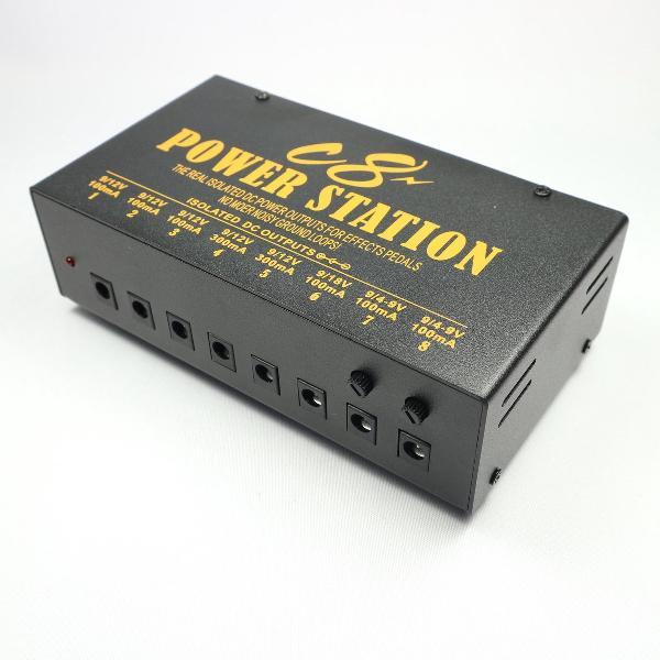 C8 Voeding, 8 geïsoleerde uitgangen. (Specs als Voodoo Lab Pedal Power)