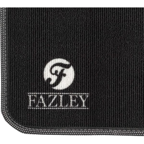 Met een goede mat onder je drumstel voorkom je dat de onderdelen van je kit verschuiven tijdens het spelen. Fazley heeft met deze DMM-S-02 een compacte drummat gemaakt die geschikt is voor de kleinere drum-opstellingen.