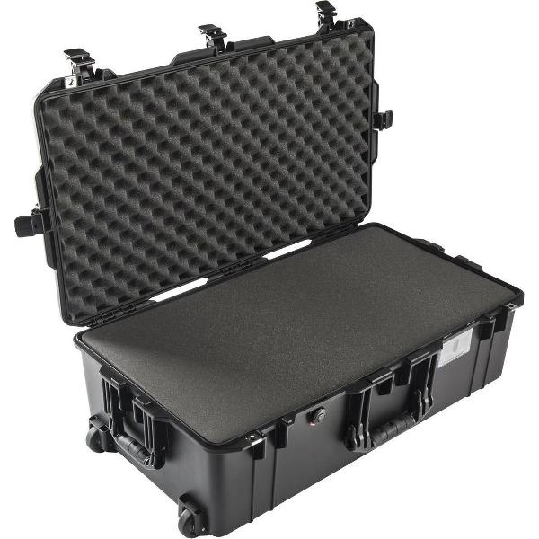 Peli 1615 Air Black lichtste waterdichte camera koffer met foam en wieltjes