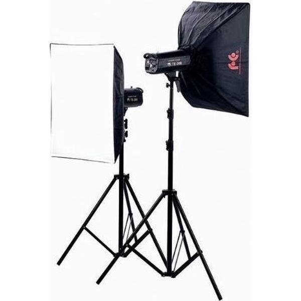 Falcon Eyes TFK-2900A 900Ws 1/400s flitser voor fotostudio