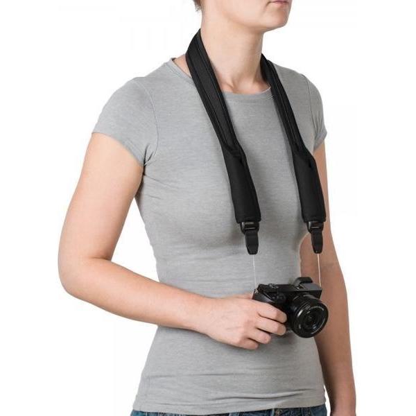 Pacsafe Carrysafe 75 GII camera halskoord zwart