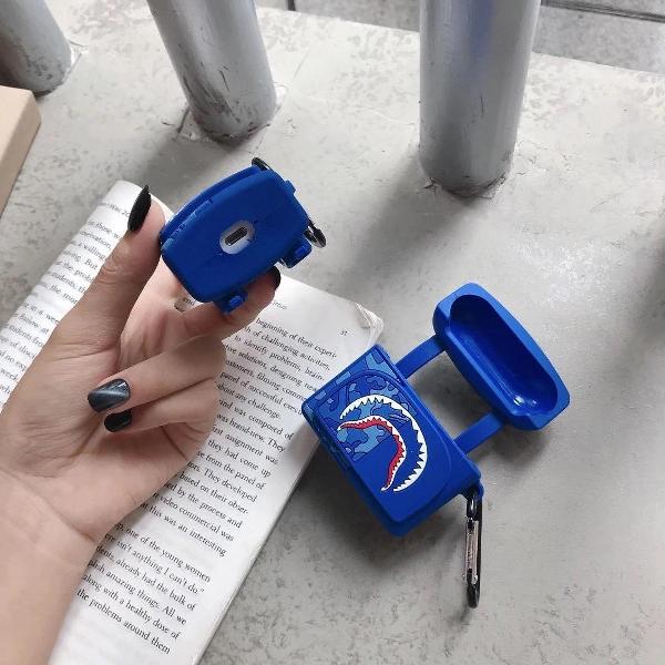 AirPods 1/2 case/hoesje Bape - A Bathing Ape blauw/blue