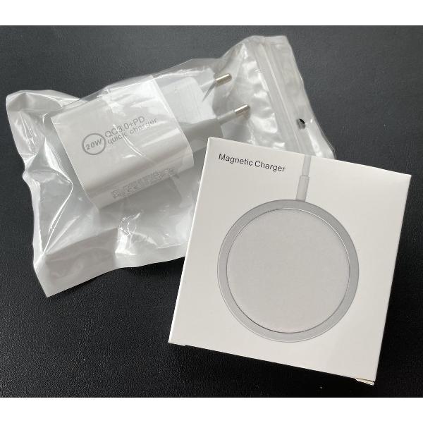 Nieuwste Inmax draadloze Magsafe oplader (1 mtr) + lichtnetadapter 20 watt voor Apple iPhone 12, 12 mini & 12 max. Qi lader werkt ook op Airpods en ander Smartphone modellen.