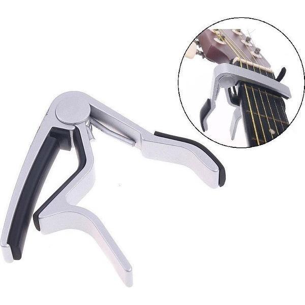 Musicwise ® Gitaar Capo / Klem voor Klassieke, Elektrische en Akoestische Gitaren - Zilver Aluminium