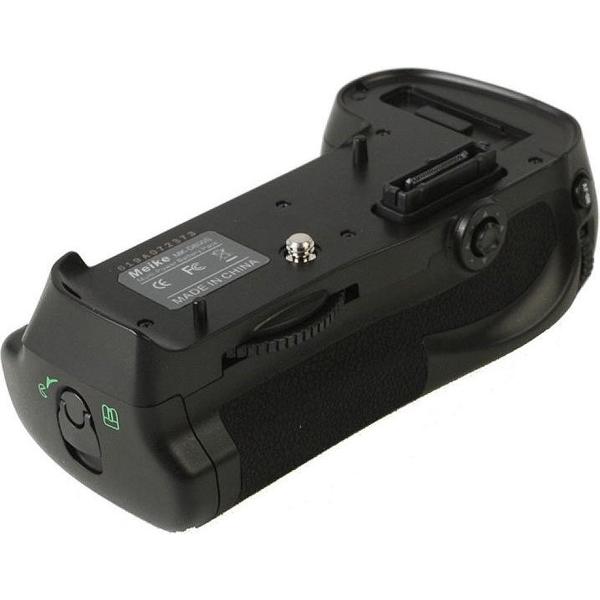 Batterijgrip voor de Nikon D300 - D300S - D700 - Battery Grip - Batterijgreep - Batterijhouder - Uwcamera Huismerk