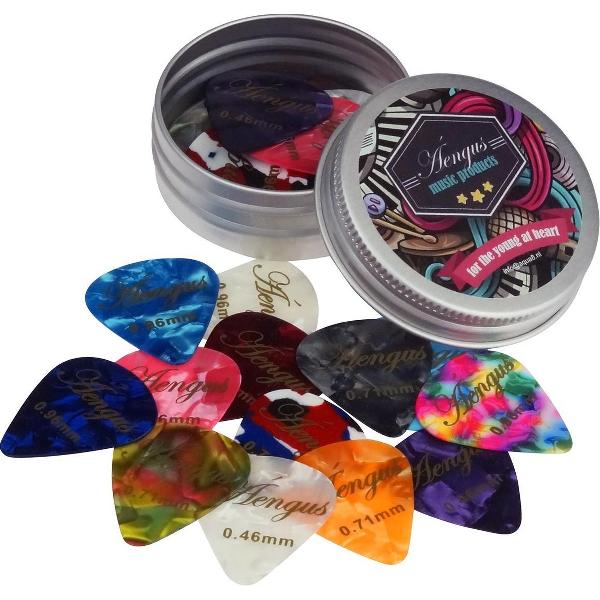24 Plectrums in blikken doosje - Celluloid plectrum set - thin 0.46, medium 0.71 en thick 0.96 mm