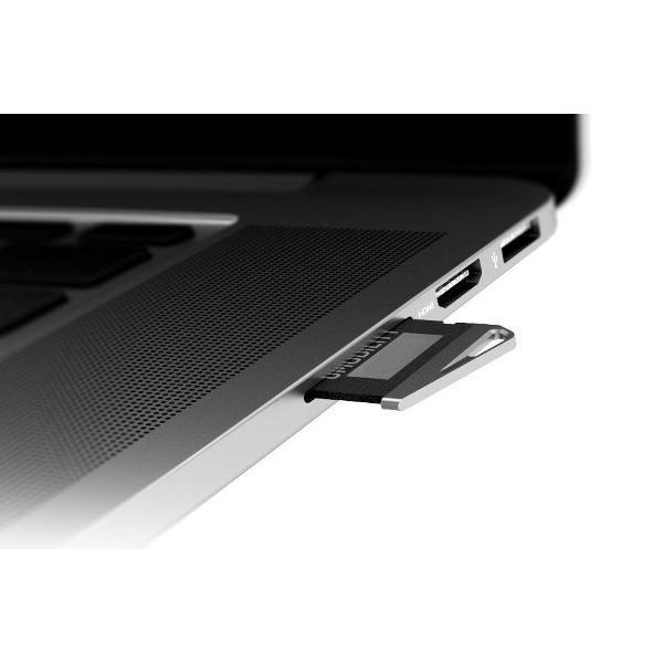 8mobility iSlice Edge MicroSD Adapter voor MacBook Pro 13