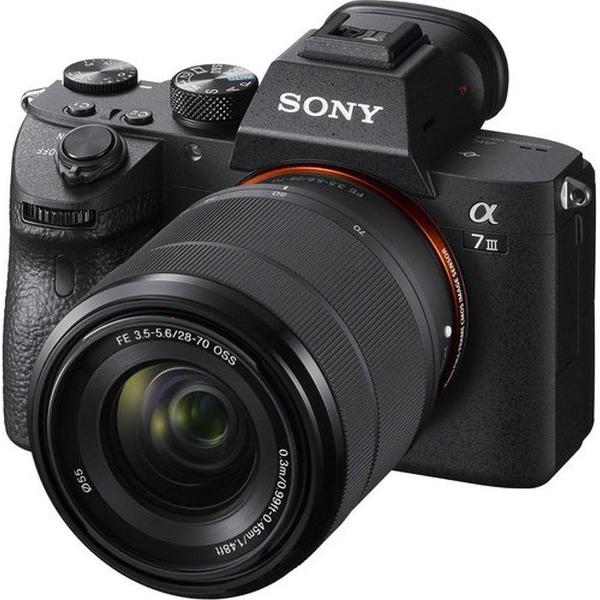 Sony A7 III Body + 28-70mm - Zwart