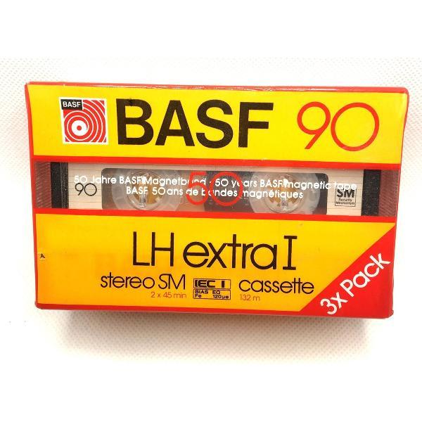 3-Pack BASF LH extra I 90 Audio Cassette 132m ( Speciaal versie 50 jaar BASF ) / Uiterst geschikt voor alle opnamedoeleinden / Sealed Blanco Cassettebandje / Cassettedeck / Walkman / BASF cassettebandje.