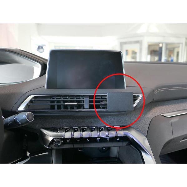 Proclip Peugeot 3008/5008 17- Center mount