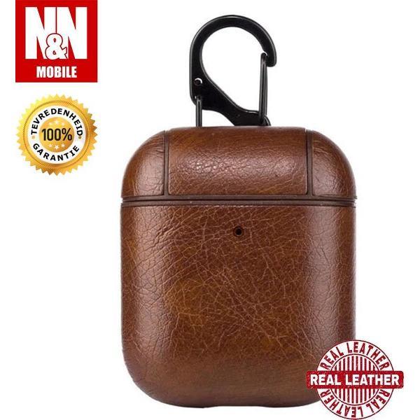 N&N Mobile Lederen Beschermhoes Case Voor Apple Airpods Met Haak - Bruin - Superior Kwaliteit - Gegarandeerd Tevredenheid!