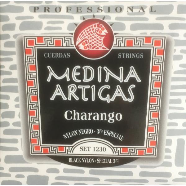 Artigas 1230 charangosnaren black nylon, speciale wikkeling 3de snaar