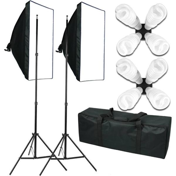 2x fotostudio softboxen met statieven en 8 fotostudio lampen