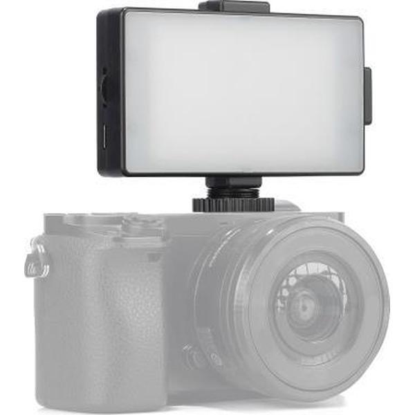 ADAI K104 104 LED 3200 K / 5600 K Dimbaar Videolicht op Camera Fotografie Verlichting Invullicht voor Canon, Nikon, DSLR Camera