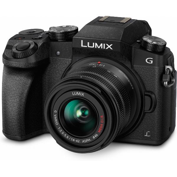 Panasonic Lumix DMC-G7 + 14-42mm f/3.5-5.6 - Zwart
