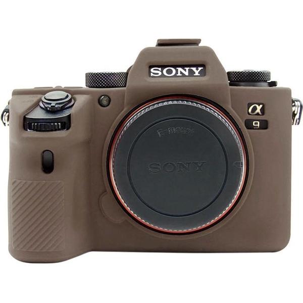PULUZ zachte siliconen beschermhoes voor Sony A9 (ILCE-9) / A7 III / A7R III (koffie)