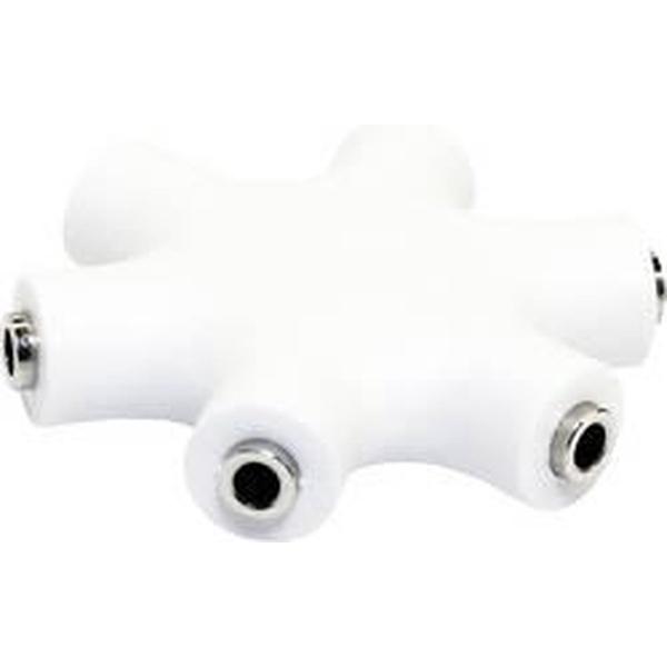LogiLink Jackplug Audio Adapter [3x Jackplug female 3.5 mm - 3x Jackplug female 3.5 mm] Wit