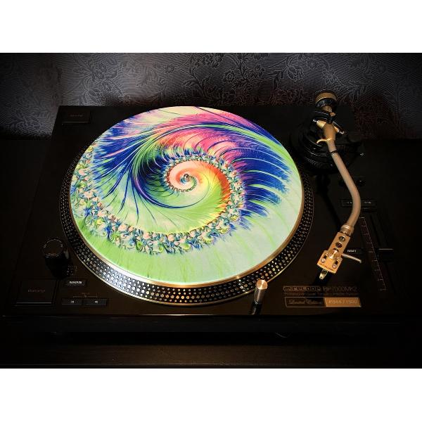 Zoetrope Felt Turntable Slipmat “Tripofonica 2” Glow-in-the-dark & UV/Blacklight activated