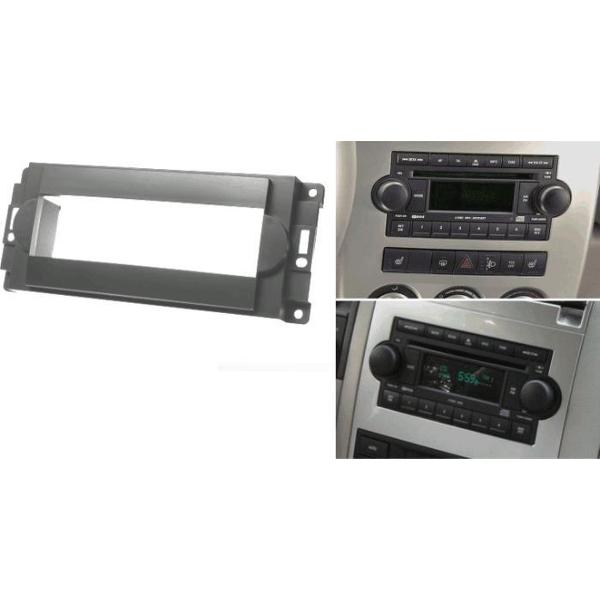 1-DIN CHRYSLER 300C 2005-07; PT Cruiser 2006-10 / DODGE Charger 2006-07; Ram 2006-08; Dakota, Magnum 2005-2007; Durango 2004-2007 / JEEP Grand Cherokee 2005-2007; Commander 2006-07; Compass 2007-08 / MITSUBISHI Raider 2006-07 frame Audiovolt 11-054