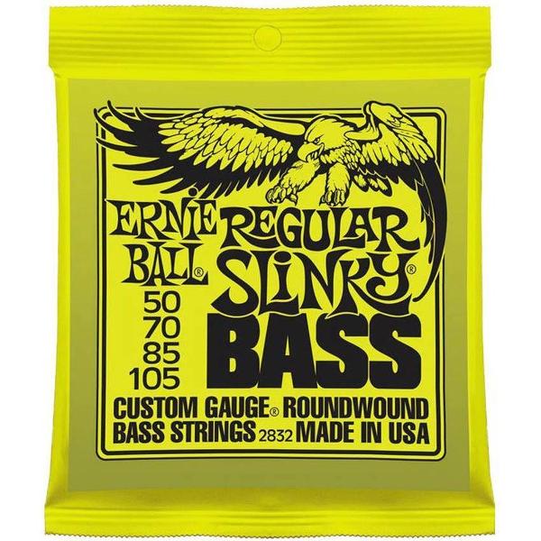 Snarenset basgitaar Ernie Ball EB-2832 Custom Gauge Regular Slinky