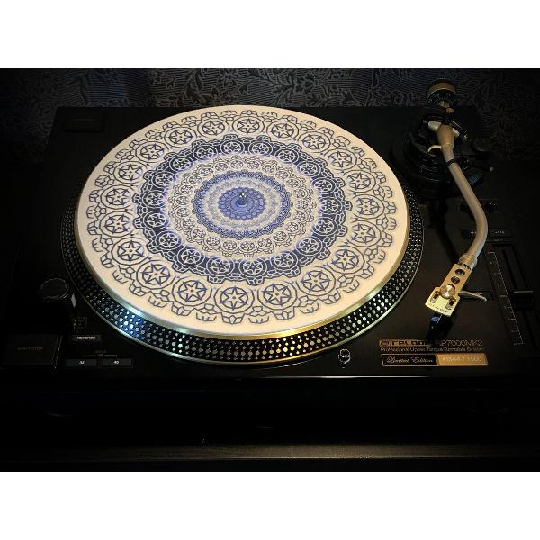 Zoetrope Felt Turntable Slipmat “Cogwheel Delft”