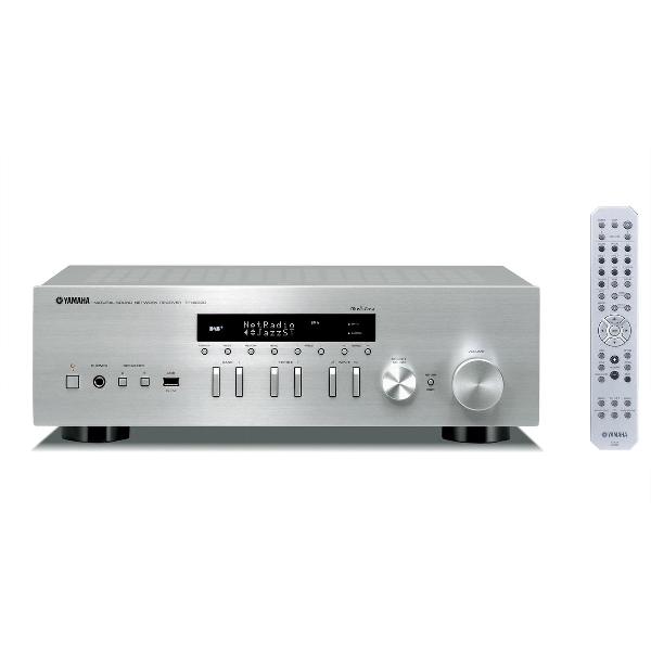 Yamaha RN-402D MusicCast Stereo Reciever - Zilver