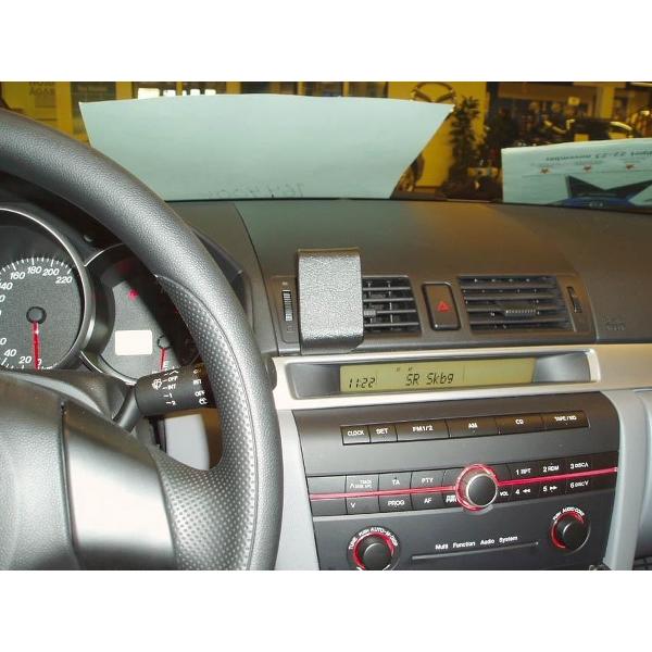 Brodit center mount v. Mazda 3 04-