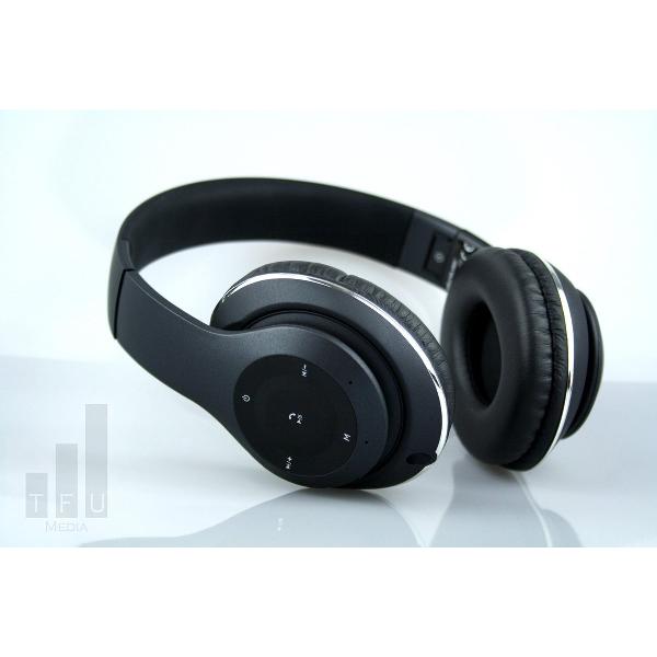 Draadloze koptelefoon- Inklapbaar- Draadloos opladen-10 meter bereik- TFU-Media-Wireless head phone-Zwart