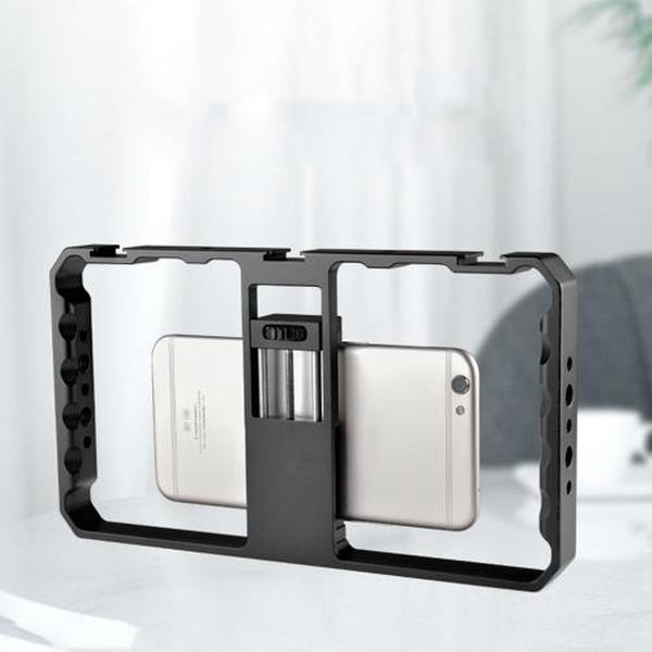 YELANGU PC06 YLG0909A Vloggen Live-uitzending Smartphone Metalen kooi Video-installatie Filmmaken Opnamehandvat Stabilisatorbeugel voor iPhone, Galaxy, Huawei, Xiaomi, HTC, LG, Google en andere smartphones (zwart)