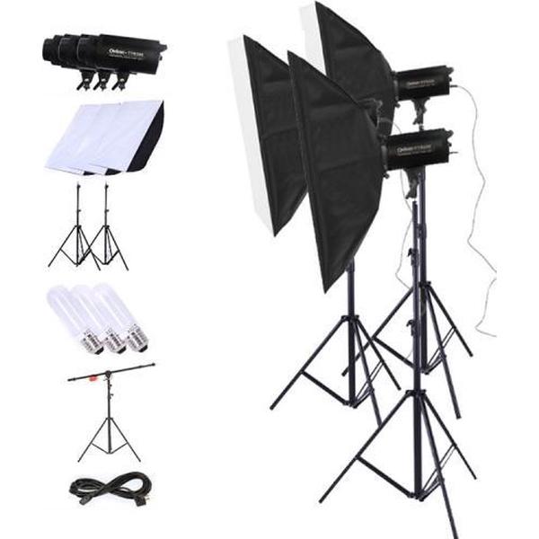 TRIOPO Oubao TTR300W 60x90cm Studio Softbox + 2.8m Statiefbevestiging + 3x E27 150W Gloeilamp Fotografie Verlichtingsset