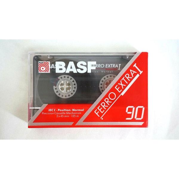 Audio Cassette Tape BASF 90 Ferrro Extra I / Uiterst geschikt voor alle opnamedoeleinden / Sealed Blanco Cassettebandje / Cassettedeck / Walkman.