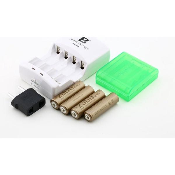 Batterijlader NiMH AA met 4 * 2500mAh oplaadbare batterijen